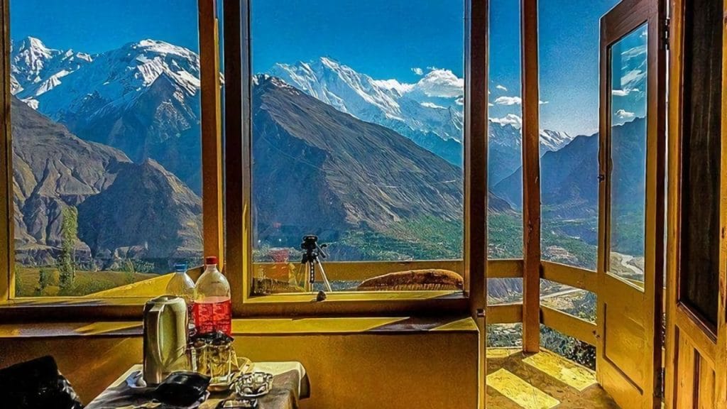 Hunza Hotels For Tourists