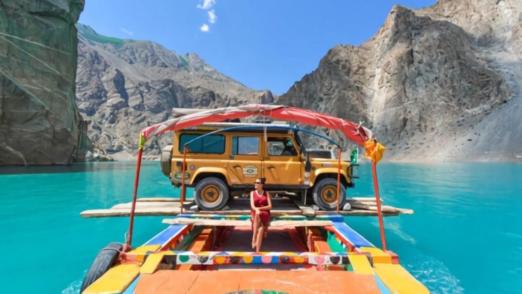 Attabad Lake Hunza 